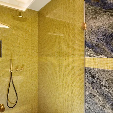 Empress Theodora Apartament